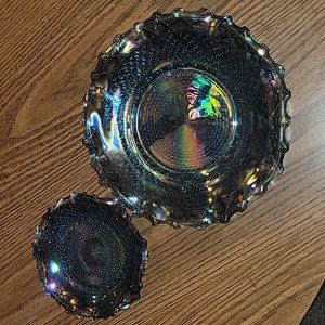 Set of 2 iridescent glass plates